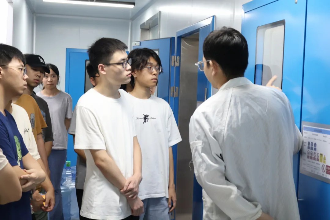 美信檢測攜手深大師生共啟2024實(shí)踐探索之旅